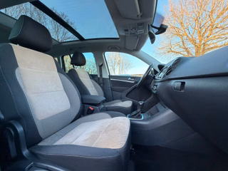 Volkswagen Tiguan 4MOTION Sport & Style AHK*Pano*Navi*Kamer - foto 1