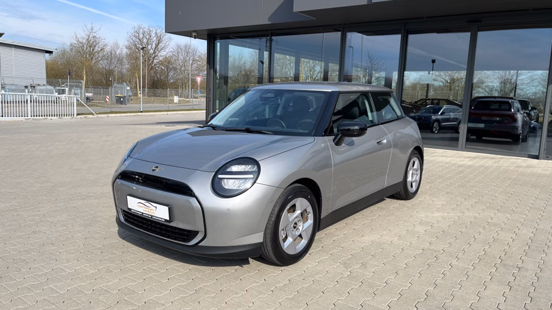 MINI Cooper E Essential Trim