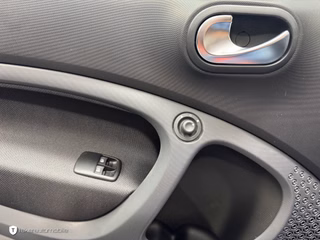 smart fortwo coupe Passion *Twinamic*Navi*90PS* - bilder 16