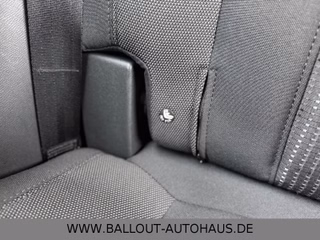 Peugeot 308 SW Allure*2.HAND*KLIMA*NAVI*TEMP*AHK*LED*SHZ - foto 18