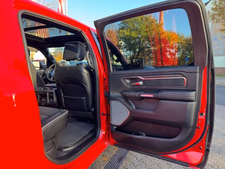 Dodge RAM Laramie Night Premium + 3 Jahre Garantie AHK + elekr. Heckklappe + Beifahrerdisplay - foto 26