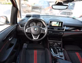 Daumennagel 2 - BMW 220 i Active Tourer Sport StandHz HUD PANO Kamer