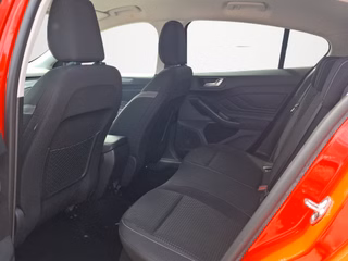 Ford Focus 1.0 Cool & Connect KLIMA / LED / NAVI / SITZHEIZUNG - foto 10