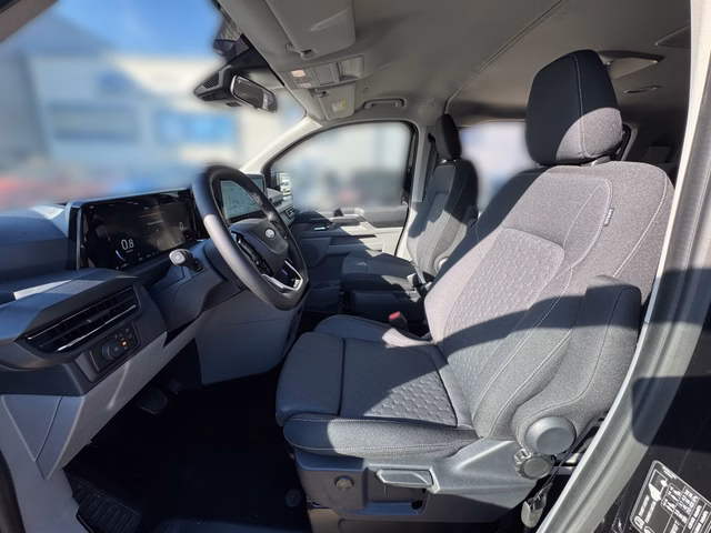 Ford Tourneo Custom Bus 320 L1 Titanium FWD - bilder 6