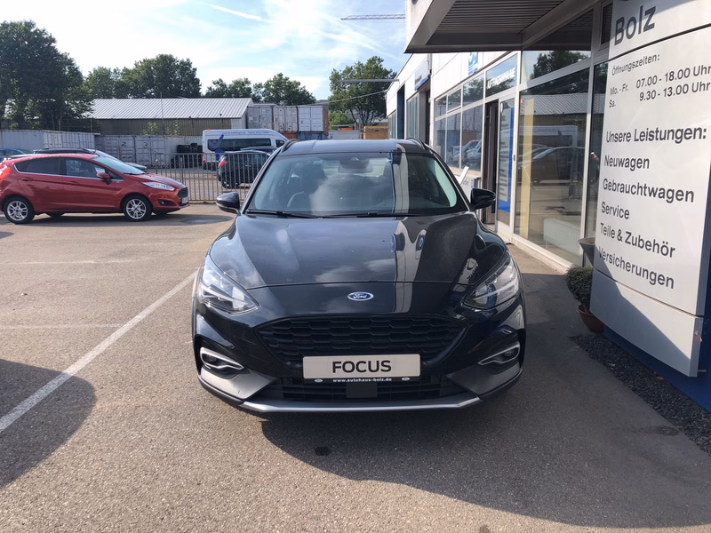 Ford Focus Turnier Active,LED,Vollausstattung
