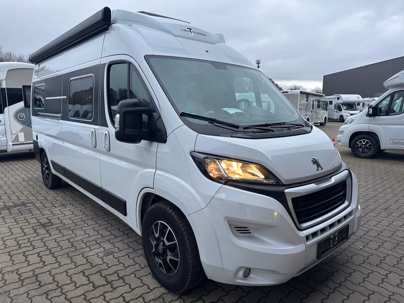VANTourer 600D Aufstelldach Markise 165 PS Lithium Navi AHK