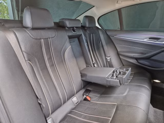 BMW 530d xDrive Luxury Line*KAMERA*CARPLAY*HEBEDACH* - bilder 21