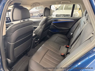 BMW 520 d Touring LEDER ACC AHK SITZKLIMA KOMF-SITZ - foto 13