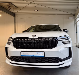 Skoda Kodiaq Sportline Autom., LED Pano Navi ACC Kamera - photo 1