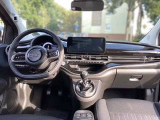 Fiat 500 1.0 Hybrid FireFly 48 kW Icon - bilder 17