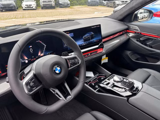 2027 BMW 540i xDrive - photo 6