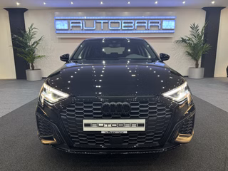 Audi A3 SPORTBACK*S-LINE*1.HAND* 40 TFSI e S line - bilder 1