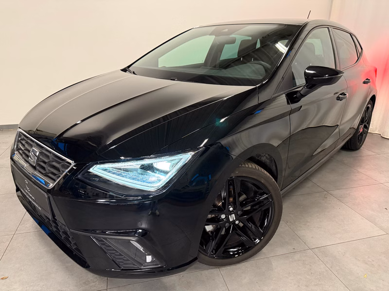 SEAT Ibiza FR 1.5 TSI DSG PANO KAMERA T-LEDER