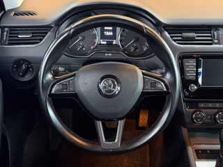 Skoda Octavia Combi Style DSG/AHK/TEMPOMAT/PDC/LED/SUNSET - foto 11