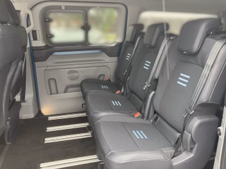 Ford Tourneo Custom 8-Sitzer 320 L2 Active FWD +AHK+LED+ACC+ - foto 2