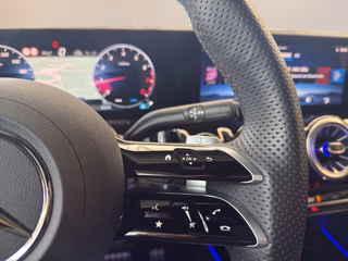 Mercedes-Benz GLA 200 AMG Line Night Autom., Pano ACC 360 Burmester - bilder 10