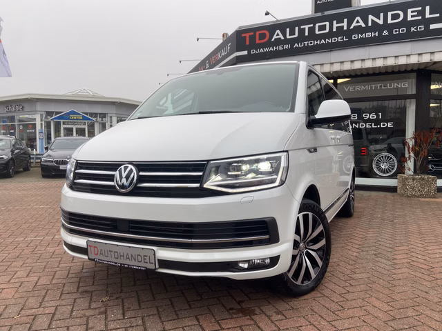 Volkswagen Highline 2x Schiebetür* elektr. Heckklappe Multivan Kamera ACC AHK Standheizung Leder Tisch voll Gebrauchtwagen Kaufen | EZ 06/2019 | Preis 53.900 €