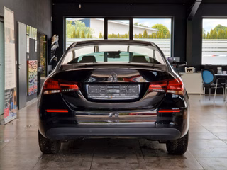 Mercedes-Benz A 180d Limousine Style*8G-DCT*KEYLESS*CARPLAY* - bilder 5