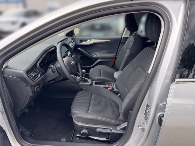 Ford Focus Titanium Edition +LED+WINTERPAKET+ - foto 6