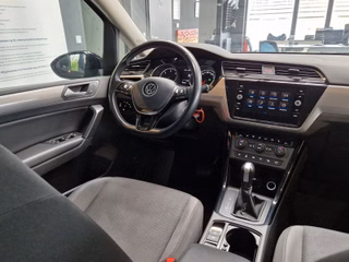 Volkswagen Touran Trendline 2,0TDI*7-SITZER*KAMERA*CARPLAY* - bilder 14