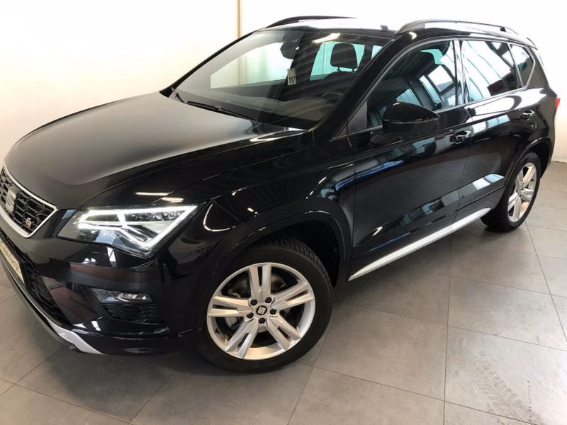 Seat Ateca 1.5 TSI FR DSG LEDER ACC 18" PANO AHK