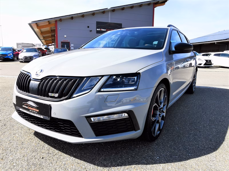 Skoda Octavia Combi RS 245 VIRTUAL|DAB|KAMERA|LED|AHK