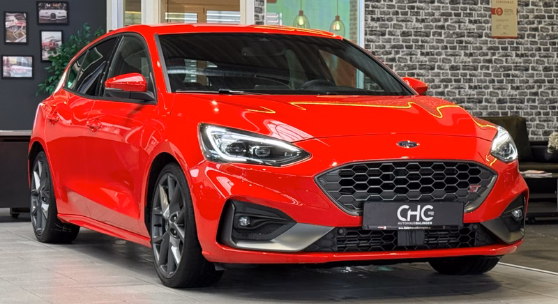 Ford Focus ST 2.3 EcoBoost 1.HAND|KAMERA|AHK|RECARO|NAVI