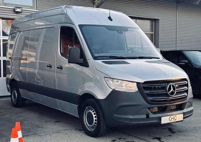 Mercedes-Benz Sprinter III Kasten 214 CDI FWD L2H2 KAMERA Gebrauchtwagen Kaufen | EZ 08/2021 | Preis 21.500 €