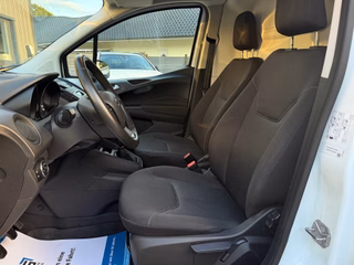 Ford Transit Courier Trend PDC Klima Garantie Scheckheft - foto 6
