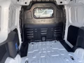 Ford Transit Courier 1.0 l EcoBoost Basis Kasten Autom. FAHRER-ASSISTENZ/SITZ-PAKET SCHIEBETUERE LADERAUMLEUCHTE LED - bilder 16