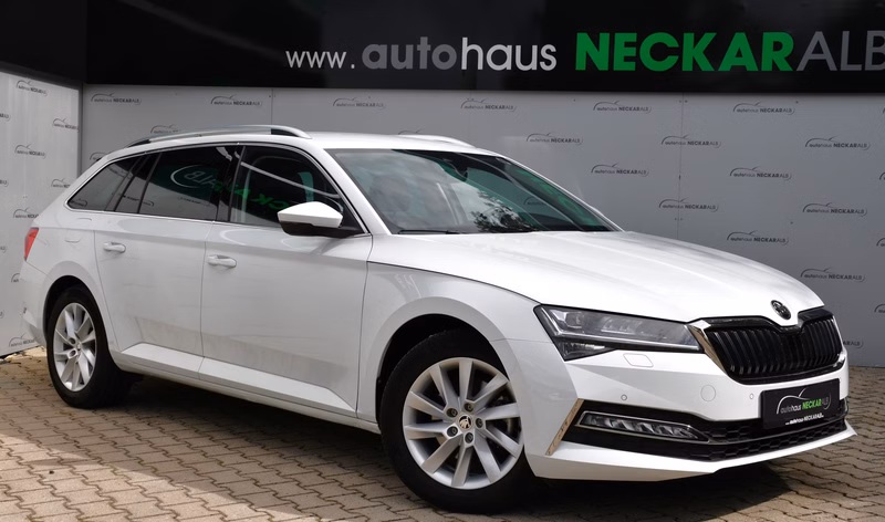 Skoda Superb Combi Style iV  Virtual Kamera Navi AHK