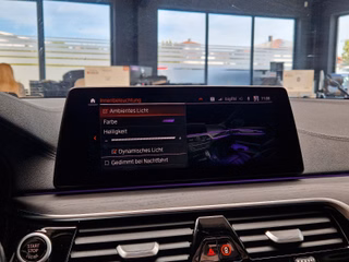 BMW 530d xDrive Luxury Line*KAMERA*CARPLAY*HEBEDACH* - bilder 11
