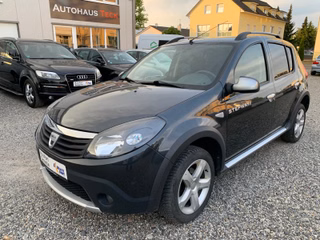 Dacia Sandero Stepway NEU TÜV KLIMAANLAGE 80 TKM 8xALURÄDER
