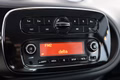 Thumbnail 13 - Smart fortwo coupe BLUETOOTH TEMPOMAT