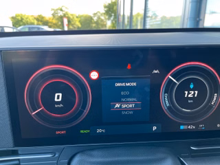 Hyundai KONA Elektro Trend 65 kWh Wärmepumpe LED Navi - bilder 10