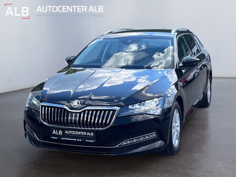 Skoda Superb Combi Style/AUTOMATIK/ACC/NAVI/SHZ/AHK