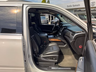 Chevrolet Suburban 5.3 V8 LTZ + LPG - foto 33