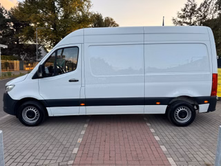 Mercedes-Benz Sprinter III Kasten FWD 211CDI L2H2*Nav*Kamera* - foto 2
