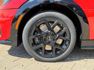 2027 MINI Cooper S 4 Door - photo 9