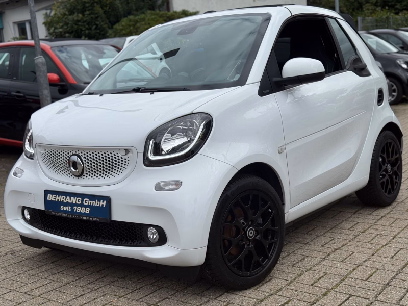 Smart ForTwo CABRIO*PDC+KAMERA*SPORTPAKET*90PS*