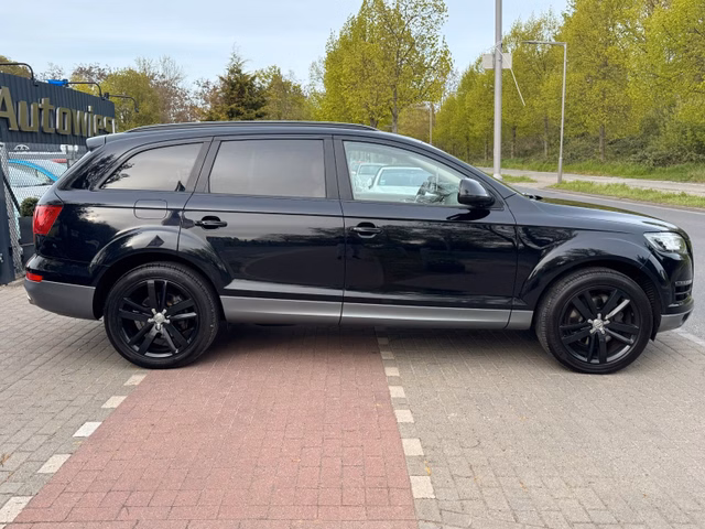 Audi Q7 3.0 TDl quattro*Aut*7Sitze*WEBASTO*PANO*VOLL - foto 4
