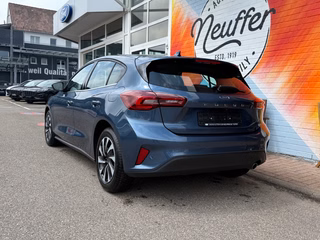Ford Focus Titanium Mild-Hybrid/ACC/B&O-Sound - bilder 5