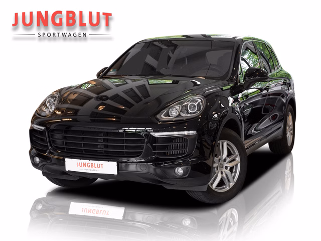 Porsche Cayenne S, WKR, Panoramadach, Bose-Soundsystem Used vehicle for sale | First registration 03/2017