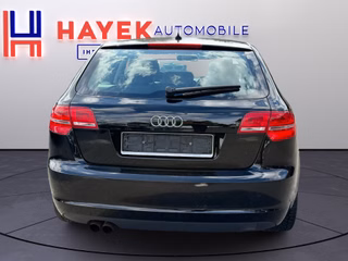 Audi A3 Sportback 2.0 TFSI Ambition - bilder 5