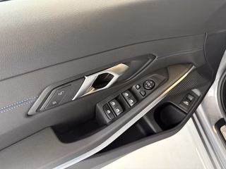 BMW 330 i xDrive M Sport Autom., LED Navi Kamera ACC - bilder 8
