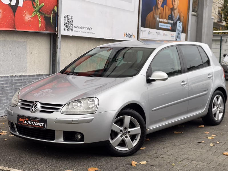 Volkswagen Golf 5 1.6 UNITED+ TÜV NEU+ SHZ+ TEMPO.+ PDC+ MULTI+ E-FENDTER+ 1HAND