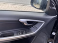 Daumennagel 29 - Volvo V60 Autom.D4 140KW Linje Business LEDER-NAVI-AHK-LED-CAM