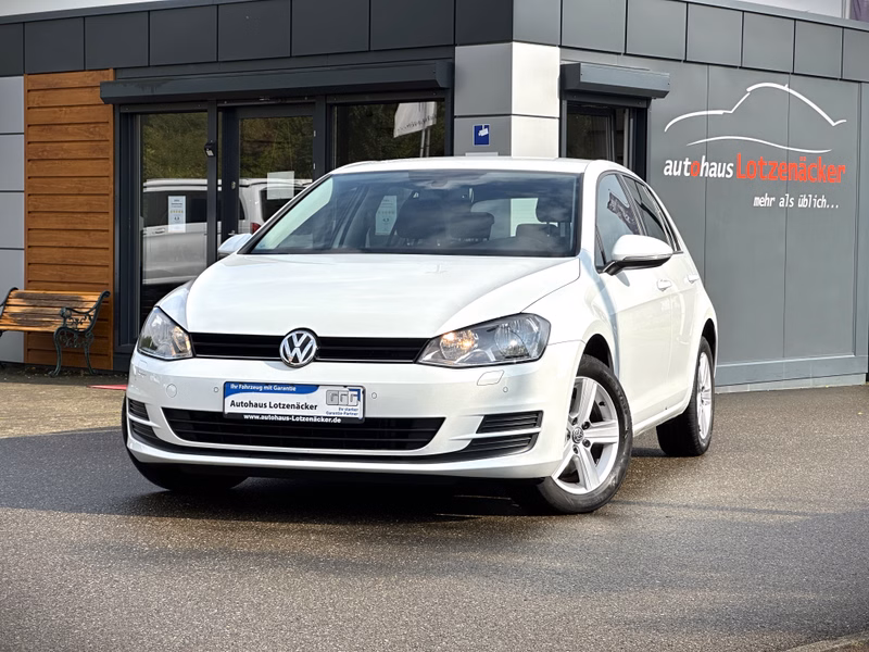 Volkswagen Golf VII 1,6 TDI Comfortline ZR + WaPu neu