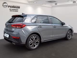 Hyundai i30 N-Line 1.6 T DCT SmartKey Pano-Dach - bilder 3