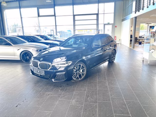 BMW 530i Tour xDrive M Sport 19"LM/Pano/HUD/ACC/km.zg